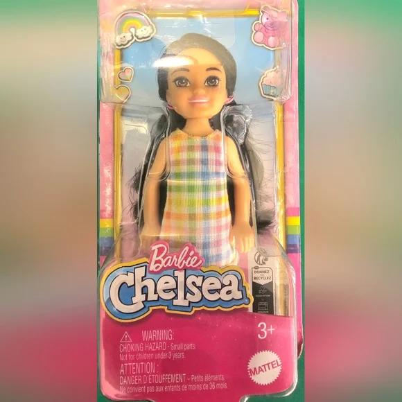 Barbie Chelsea Doll BNIB Dark Hair Brown Eyes Pastel Plaid Dress - Picture 3 of 4